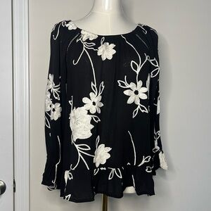 Inc International Concepts Black & White Floral Embroidered Blouse
